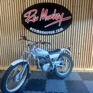 YAMAHA TY175 TWIN SHOCK TRIALS BIKE